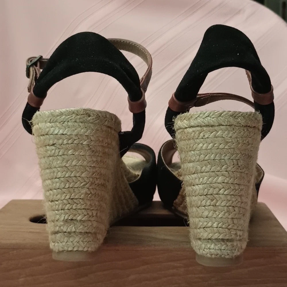 Eric Michael BlK Suede Espadrille with Brown Foot Strap Size 9